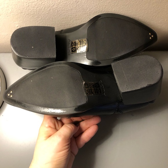 Aldo shoe booties. Colour black. Size 6 - Picture 4 of 5